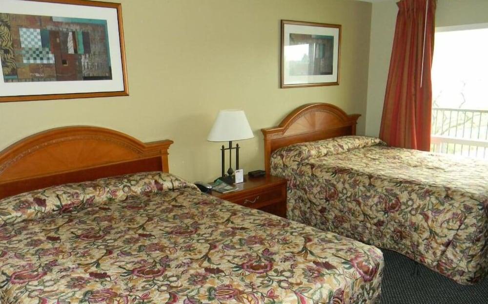 Lakeview Motel 2*